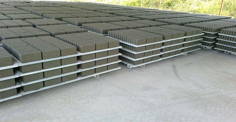 <a href=http://www.fujitong.com.cn/ target=_blank class=infotextkey>免燒磚托板</a>