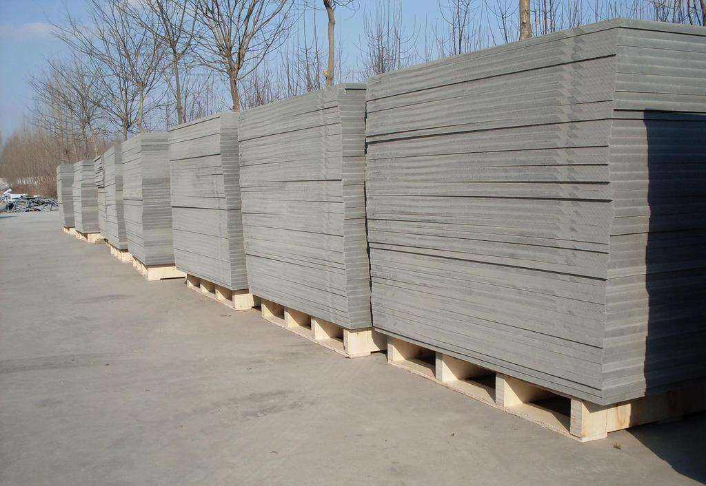 <a href=http://www.fujitong.com.cn/zjtb/ target=_blank class=infotextkey>PVC磚機托板</a>