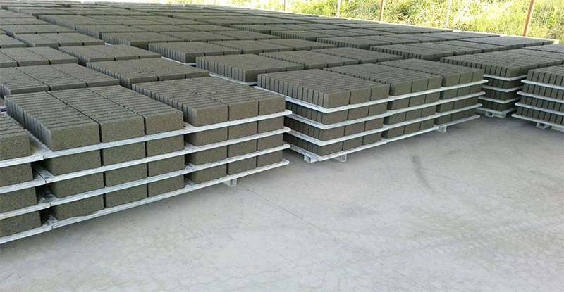 PVC<a href=http://www.fujitong.com.cn/ target=_blank class=infotextkey>空心磚托板</a>